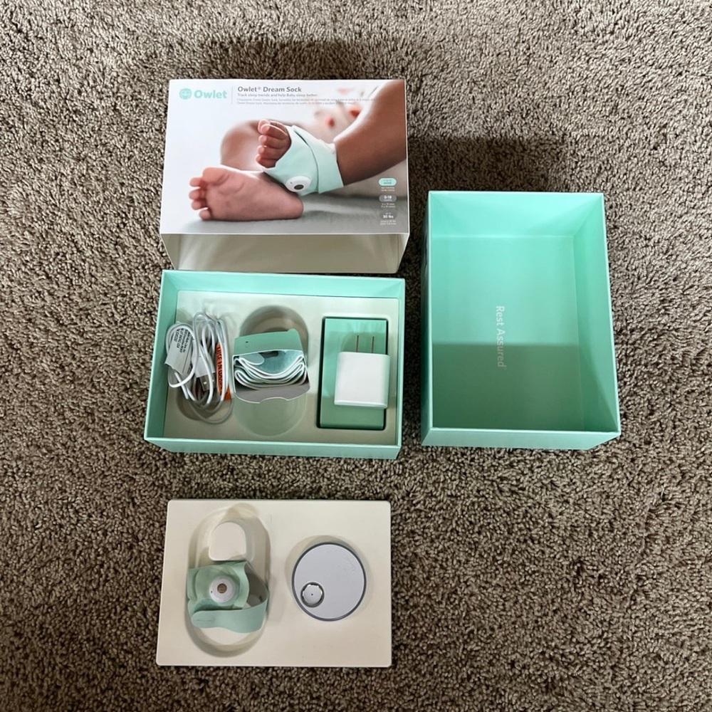 Owlet Dream Sock Baby Monitor in Mint Green
